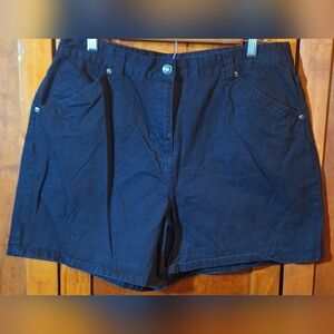 BASIC EDITIONS Black Shorts